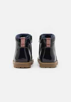 Friboo Korte Laarzen - Dark Blue 8 Friboo Korte Laarzen - Dark Blue -Friboo Groot Warenhuis 05682dd3e17c4997bf14fa36542cef35