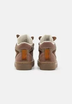 Friboo Sneakers Hoog - Pink -Friboo Groot Warenhuis 0b92e3e185ee421dacd4475eb2be646c