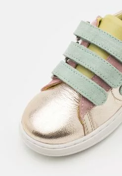 Friboo Leather - Sneakers Laag - Gold -Friboo Groot Warenhuis 164df975b53f4aae85c0ea26263c4dcb