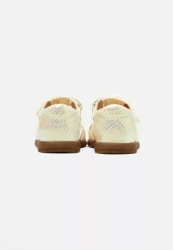 Friboo Sandalen - White -Friboo Groot Warenhuis 1ddaf3d4d51948fca8d49c6ebb8440d4