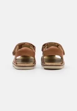 Friboo Disney Mickey And Friends Closed Sandals - Sandalen - Cognac -Friboo Groot Warenhuis 2c19313d38824c8b961f69c4a3fee728