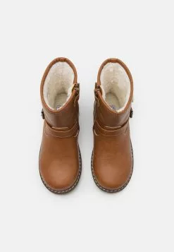 Friboo Korte Laarzen - Cognac -Friboo Groot Warenhuis 3d7e693fb78b4e97bd070d24d4a914dc