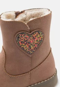 Friboo Korte Laarzen - Mauve -Friboo Groot Warenhuis 42dbbb6cfc384e0d84583cab9138818a