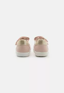 Friboo Sneakers Laag - Light Pink -Friboo Groot Warenhuis 454d42fbac0943259c1d693e15808e16