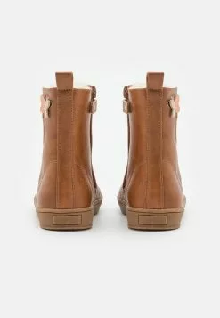 Friboo Korte Laarzen - Cognac -Friboo Groot Warenhuis 520a7f48df714947abf651d83b822e1c