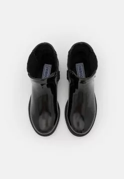 Friboo Korte Laarzen - Black -Friboo Groot Warenhuis 83f3b0ae76264d01bd3c7597c1d393f1
