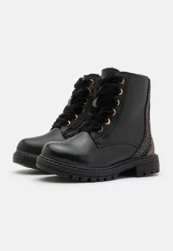 Friboo Leather - Veterboots - Black -Friboo Groot Warenhuis 880c800c0e6d4a23bdcc866c8b7d24f6
