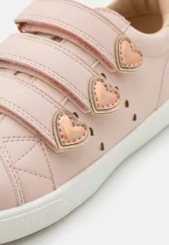 Friboo Sneakers Laag - Light Pink -Friboo Groot Warenhuis a4d87d210ea14035a08d9f1953133fc1