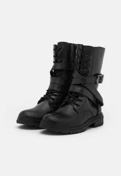 Friboo Leather - Veterlaarzen - Black -Friboo Groot Warenhuis b67407c76ada48aaa2c89da07f90a17f