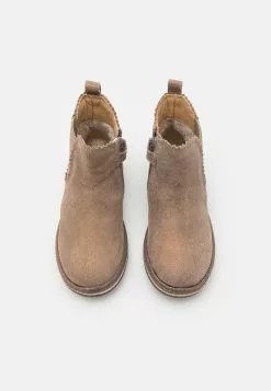 Friboo Korte Laarzen - Taupe -Friboo Groot Warenhuis bf08aca1a238451e9343e16a9ec187c4