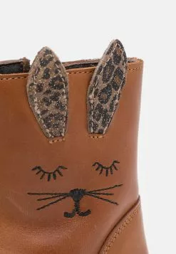 Friboo Leather - Korte Laarzen - Cognac -Friboo Groot Warenhuis c5be09f6a29b43aea90e303d2a231e38