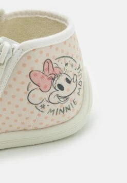 Friboo Disney Minnie Mouse - Pantoffels - Pink -Friboo Groot Warenhuis 1a06bbf84d1947f5937fc8ee31e7b84d